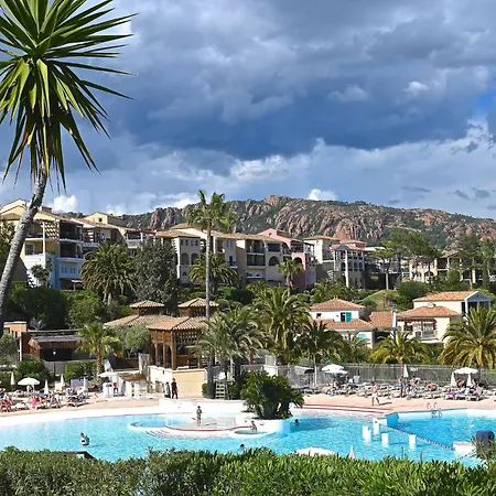 Apartment Village Cap Esterel - Le Village-39 By Interhome