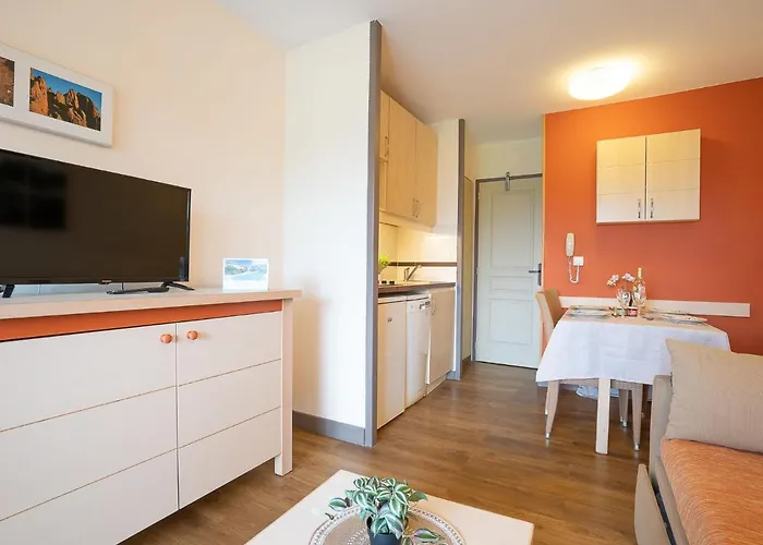 Le Village - C3 217 By Interhome Appartamento Saint-Raphaël