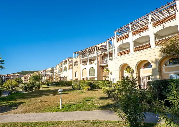Le Village - C3 217 By Interhome * Saint-Raphaël