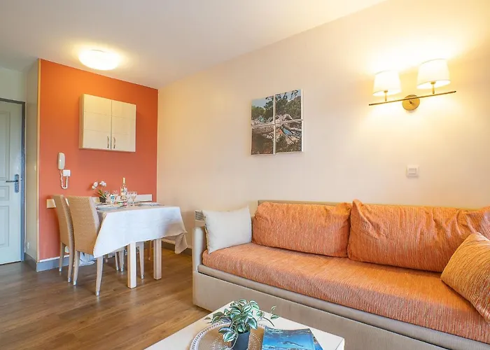 Appartamento Le Village - C3 217 By Interhome