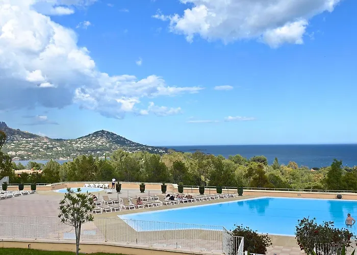 Appartamento Le Village - C3 217 By Interhome